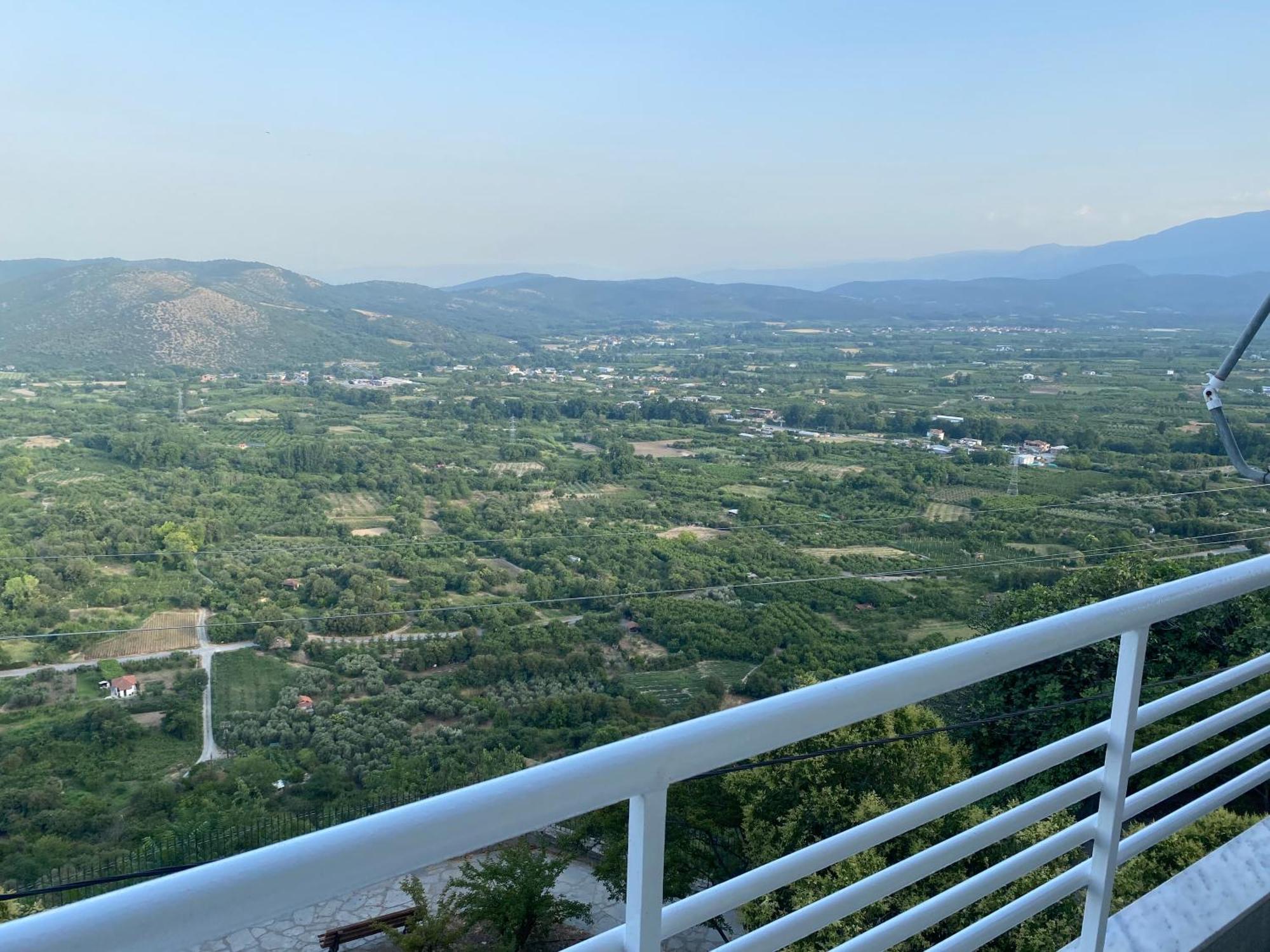 With View Edessa
